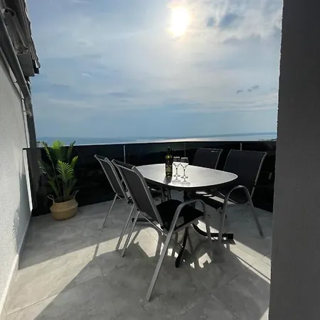 Apartment Mara