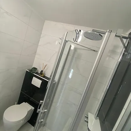 Apartament Mara *