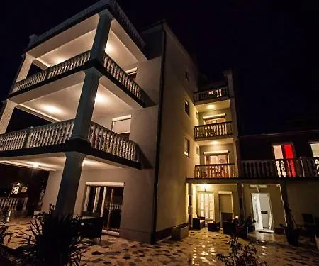 Apartment Mara Crikvenica