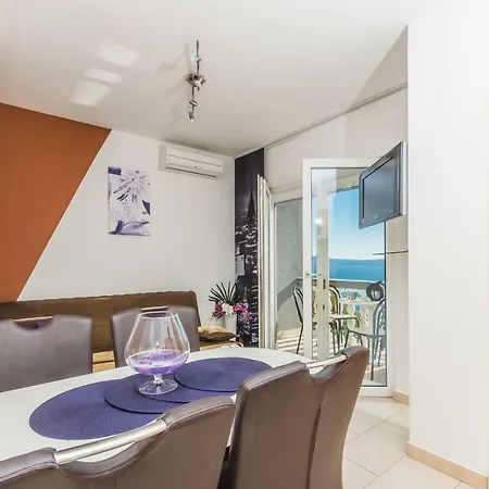 Mara Apartament *