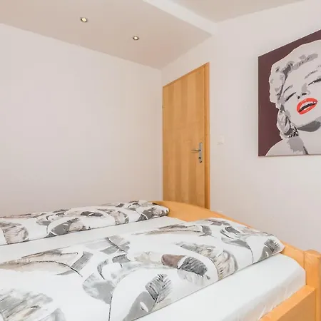 Apartment Mara