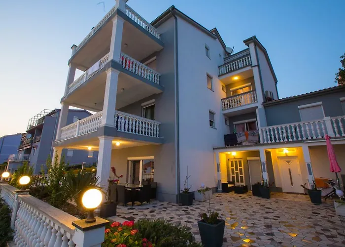 Mara * קריקווניצה